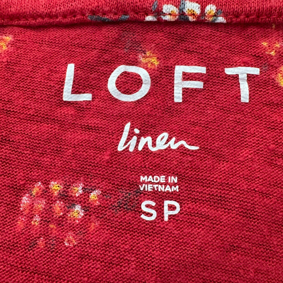 LOFT Lot of 2 T Shirts Red Linen SP Gray Vintage Soft Peacock Graphic - Picture 13 of 16